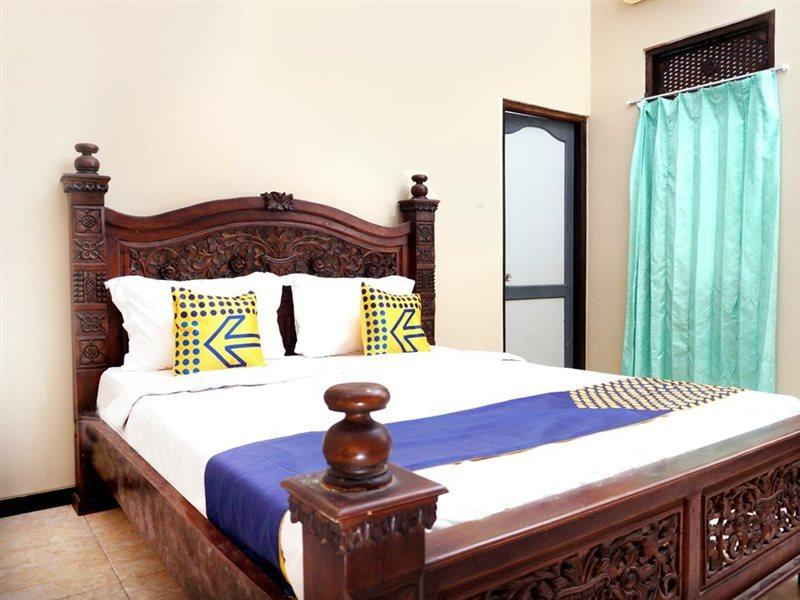 Spot On 2629 Duta Karimun Hotel Karimunjawa Kültér fotó