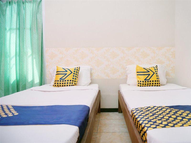 Spot On 2629 Duta Karimun Hotel Karimunjawa Kültér fotó