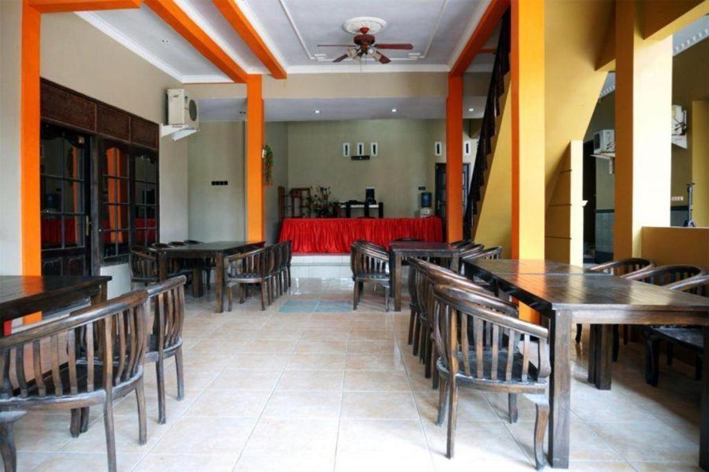 Spot On 2629 Duta Karimun Hotel Karimunjawa Kültér fotó
