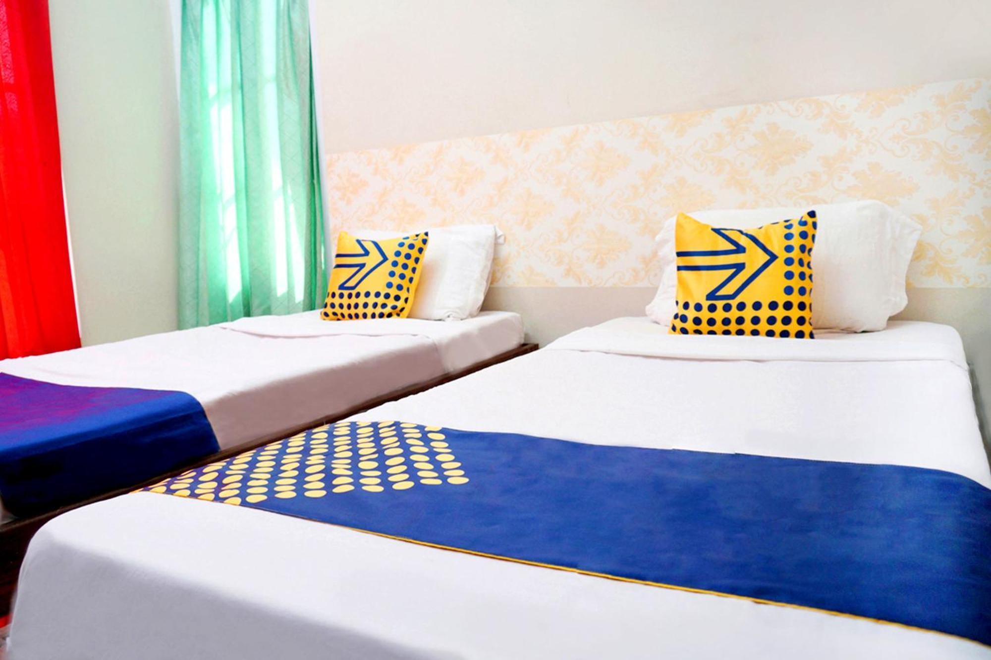 Spot On 2629 Duta Karimun Hotel Karimunjawa Kültér fotó